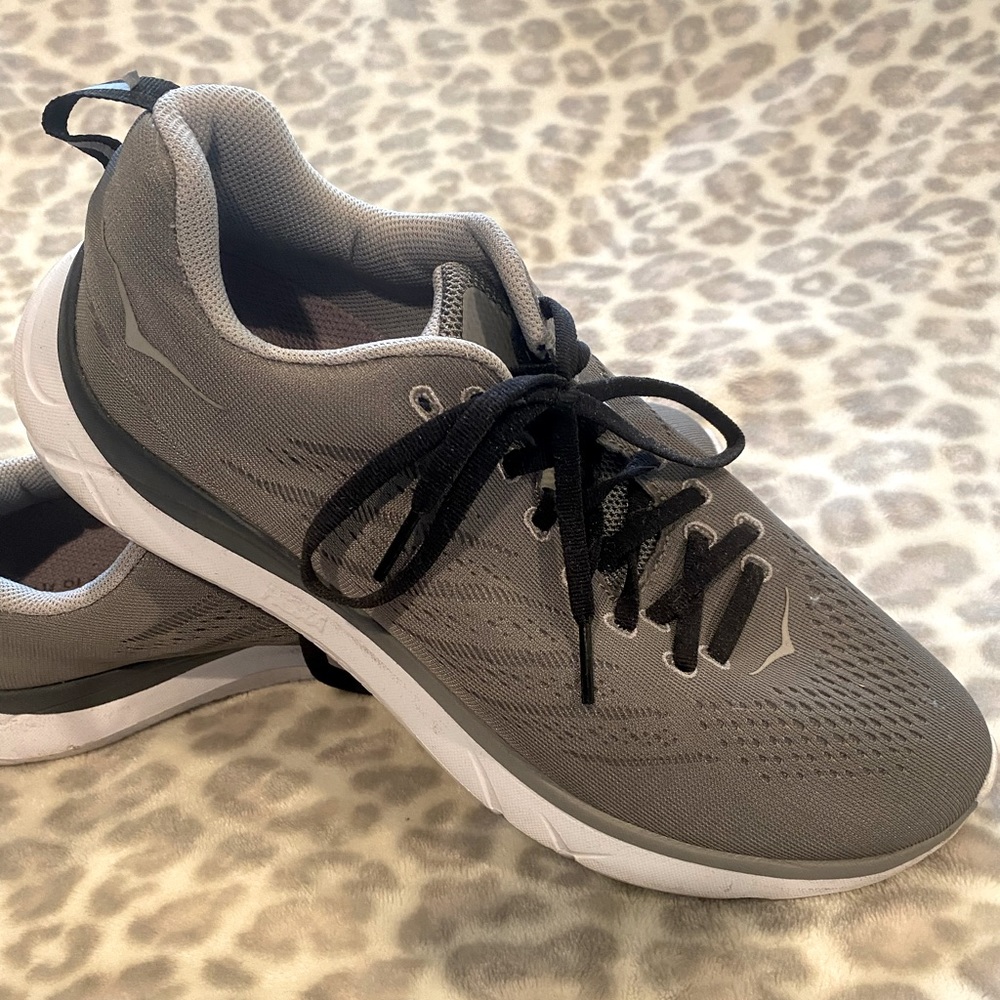 Womens Gray Hokas Sz 9